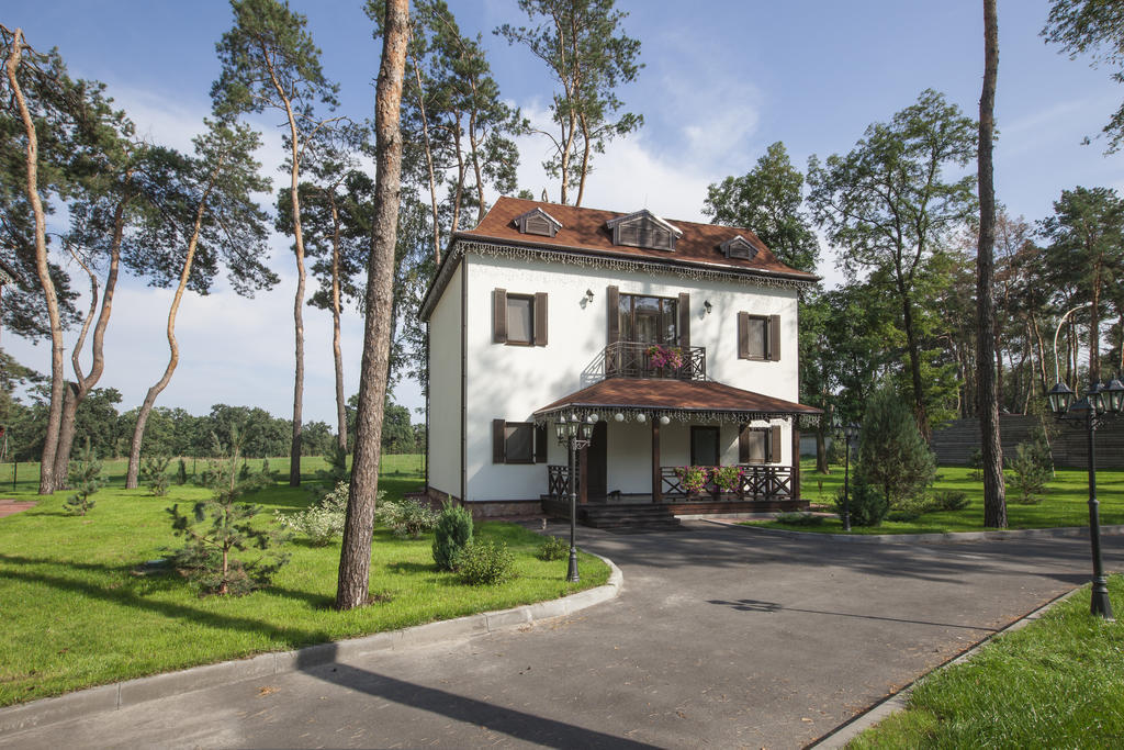 Park-Hotel Kidev Chubynske Екстериор снимка